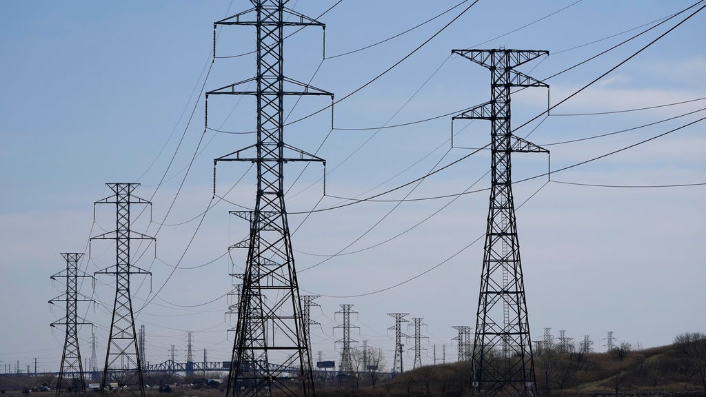 PG&E begins restoring power to Bay Area customers as fire weather conditions improve — CBS Bay Area (KPIX), Napa Community news