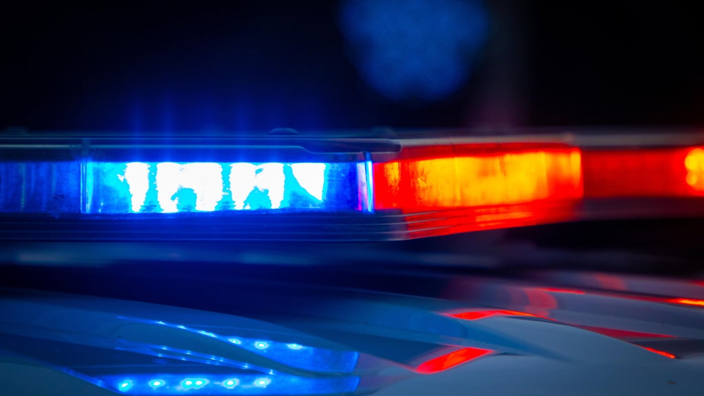 San Jose police officer shoots at vehicle after second officer injured during traffic stop — CBS Bay Area (KPIX), Napa Community news