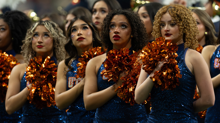 Here's what we know about the service member who fell at the UTSA football game — KVUE (Austin), Napa Sports news