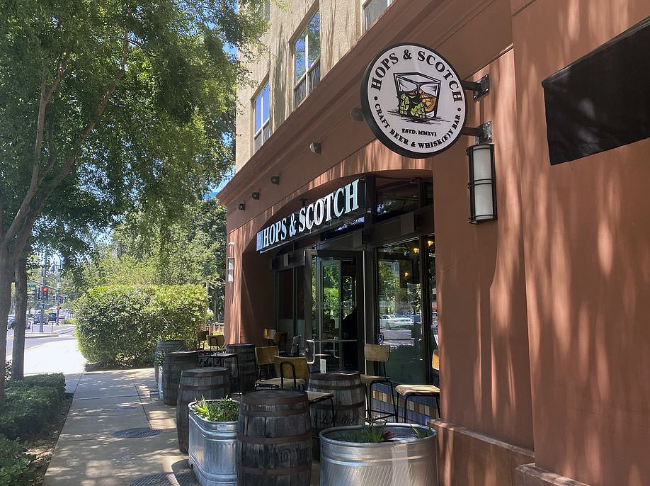 Walnut Creek watering hole shutters — Napa Dining news