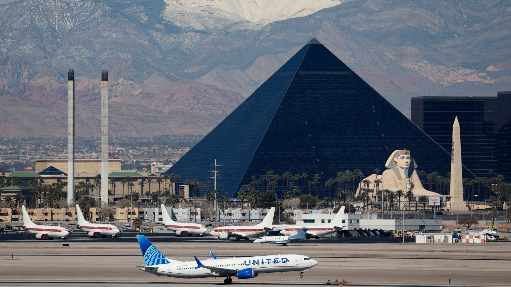 Flight rerouted after passenger threatened to hijack plane — Napa Community news
